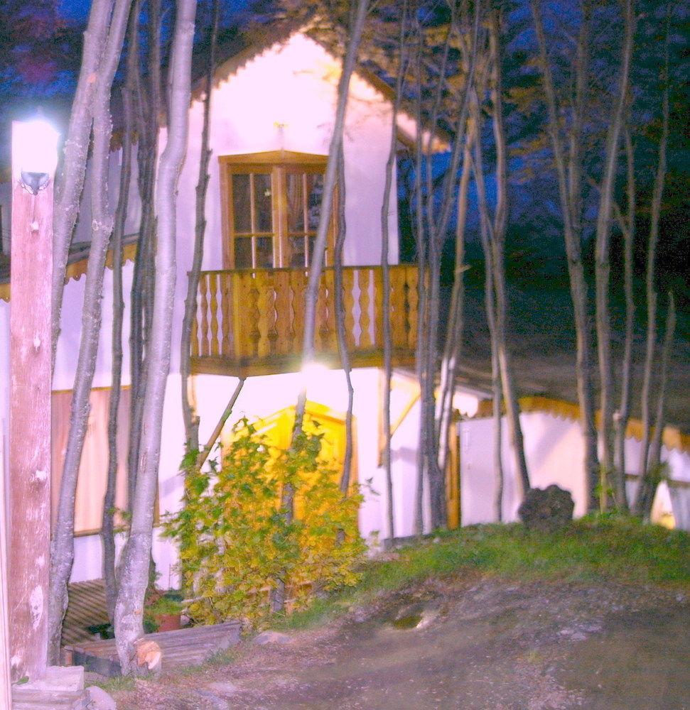 אושואיה Familia Piatti B&B - Suites מראה חיצוני תמונה