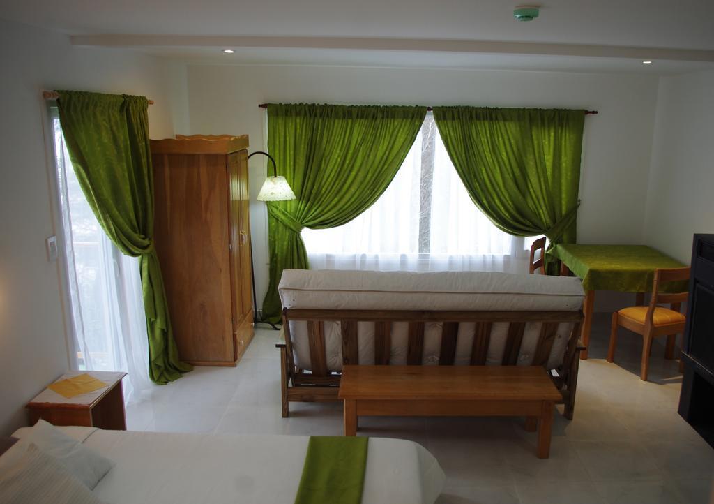 אושואיה Familia Piatti B&B - Suites מראה חיצוני תמונה